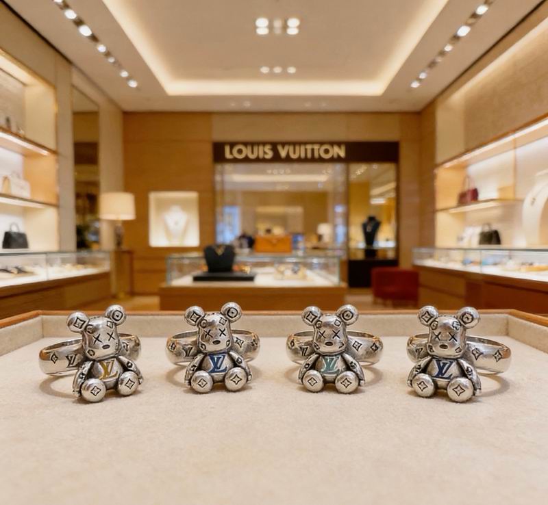 LV Ring 07yxs12